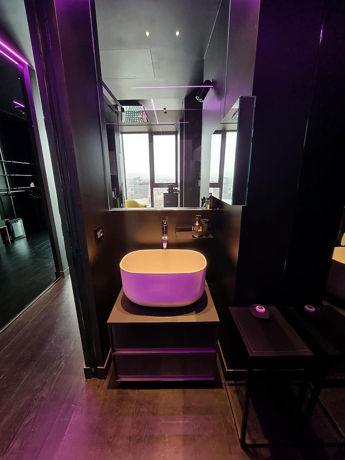 Skyline Solaria Milano Hotel Екстериор снимка